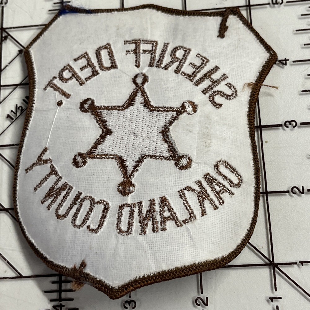 OCKLAND COUNTY SHERIFF dept. NICE SHOULDER PATCH POLICE