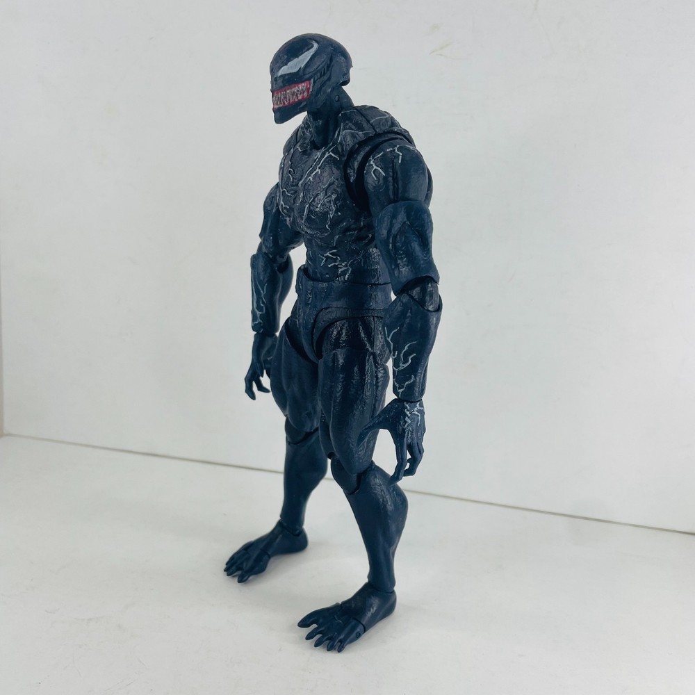 Marvel Venom Let There Be Carnage 7.5" Action Figure w/Exchangeable Accessory