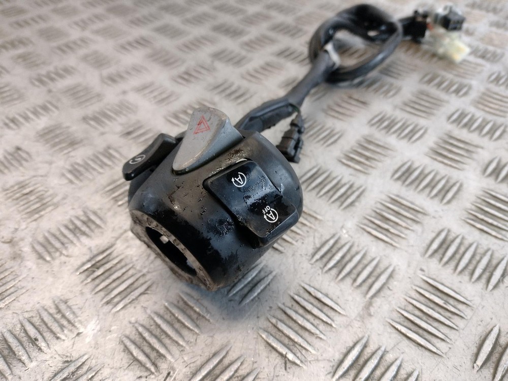 2019 HONDA PCX 125 Right Hand Switch Gear
