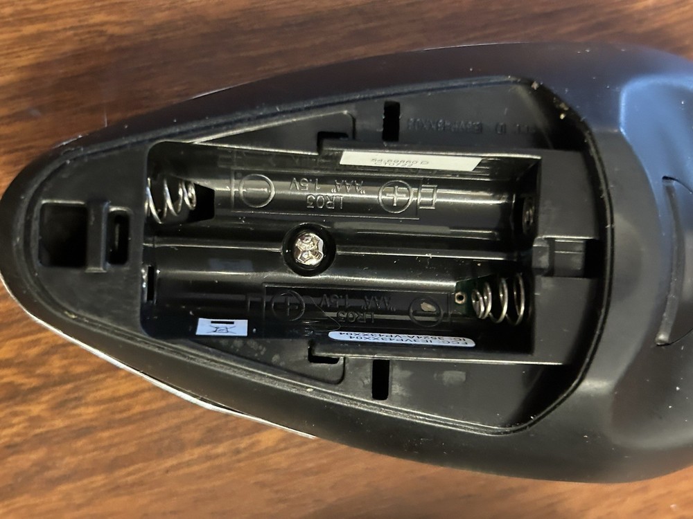 INTERLINK Remote Point Global Presenter MODEL NO. VP4360 R Only Missing USB