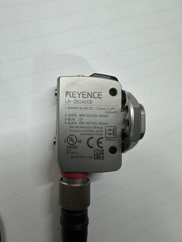 KEYENCE LR-ZB240CB  Laser Sensor