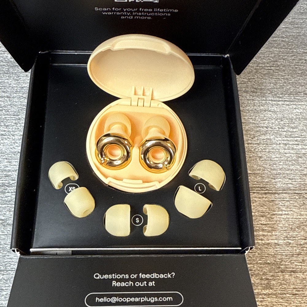 Loop Switch 2 Earplugs Gold Noise Reduction New Open Box