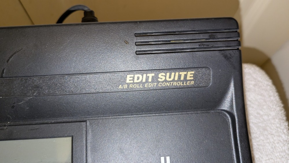 Videonics Edit Suite AB-1 NTSC Roll Edit Controller Video Editing Equipment