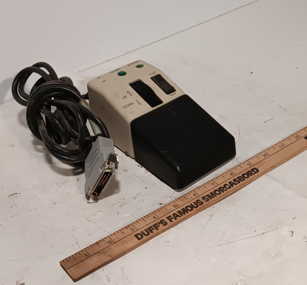 Carl Zeiss 457491 Microscope Remote Control Panel Up/Down, Rotate Controls