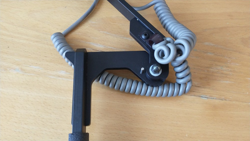 STROBOFRAME PRO-T Rotating Flash Bracket #310-810 + Nikon AF SC-17 ext sync cord