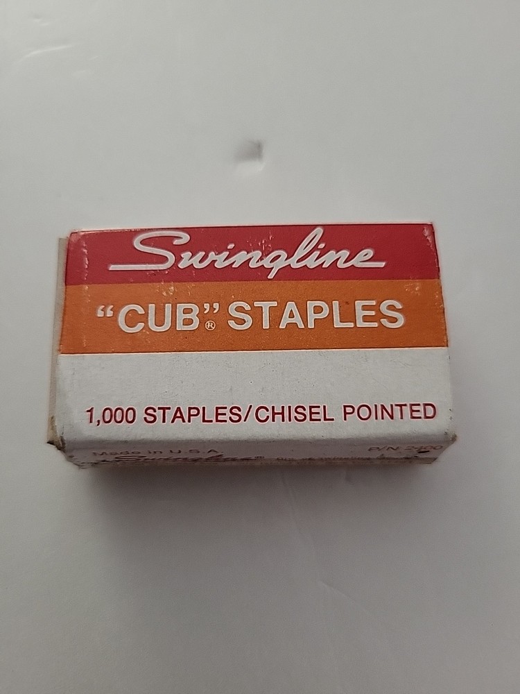 Swingline Cub Staples Open Box