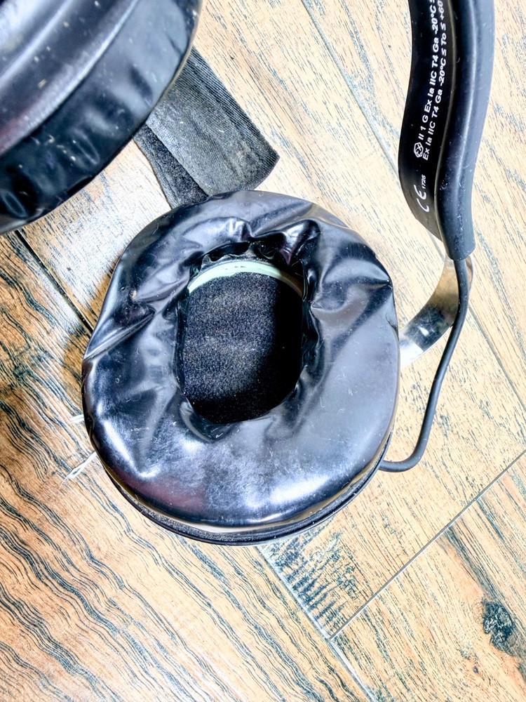 David Clark H6740-51 Aviation Headset G625