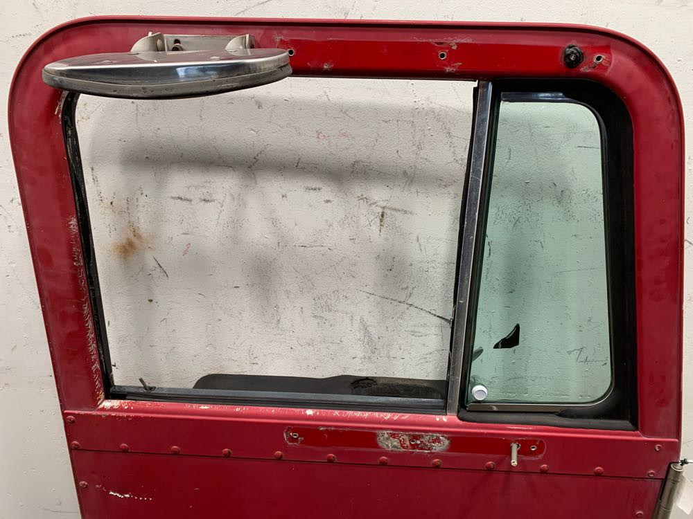 Peterbilt 379 Door (606-13246)