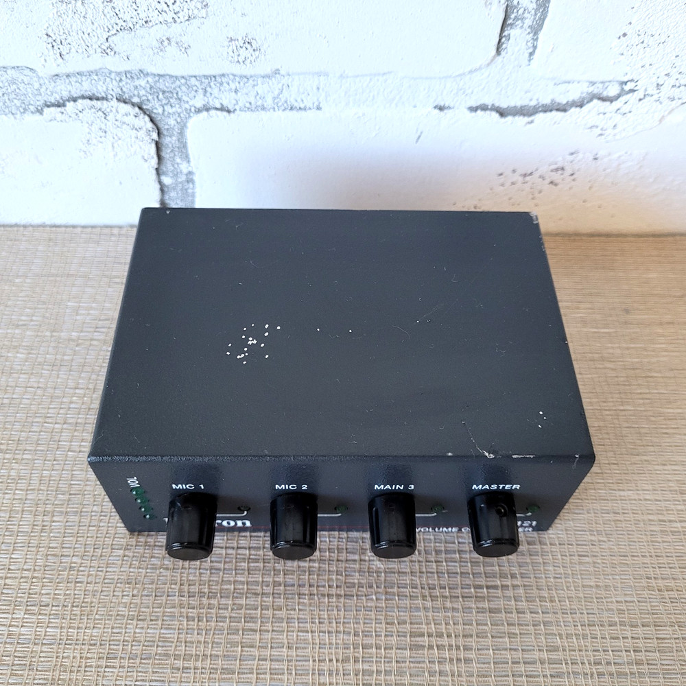 Extron MVC 121 Line Mixer/Volume Controller NO Power Supply