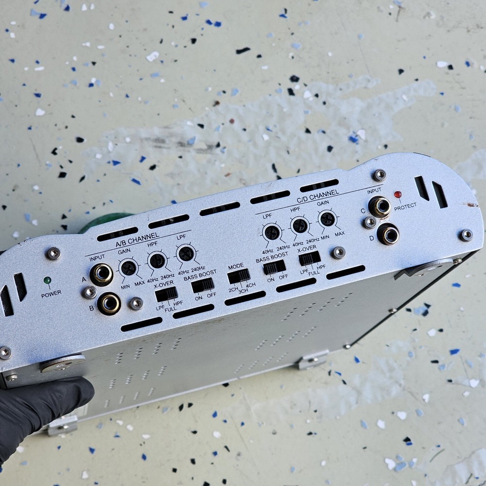 Elemental Designs Nine.4 Old School Car Amplifier