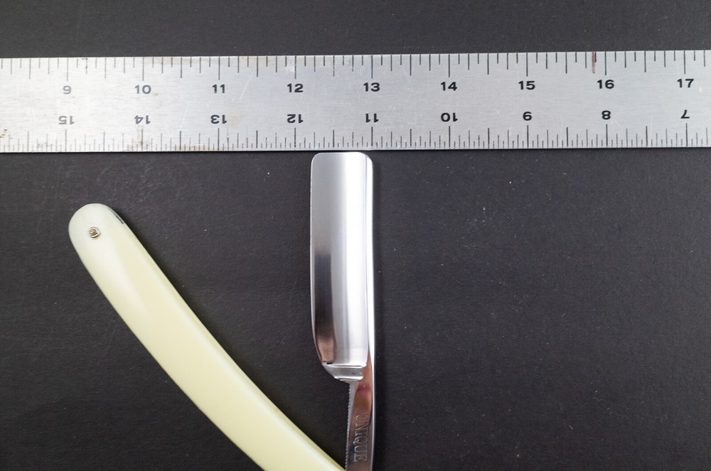 NOS Unique Japanese Straight Razor