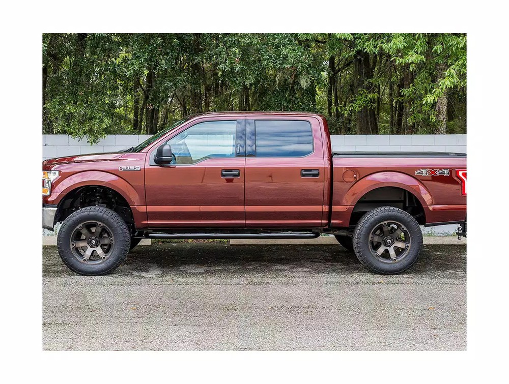 Ionic 3" Black Nerf Bars Fits 1999-2004 Nissan Pathfinder