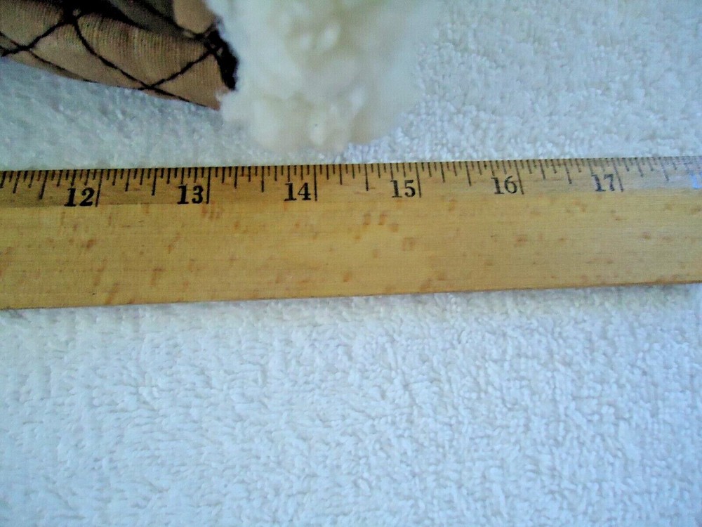 " NWT " Heat Keep Camo Design Ice Scraper " GREAT GIFT ITEM "