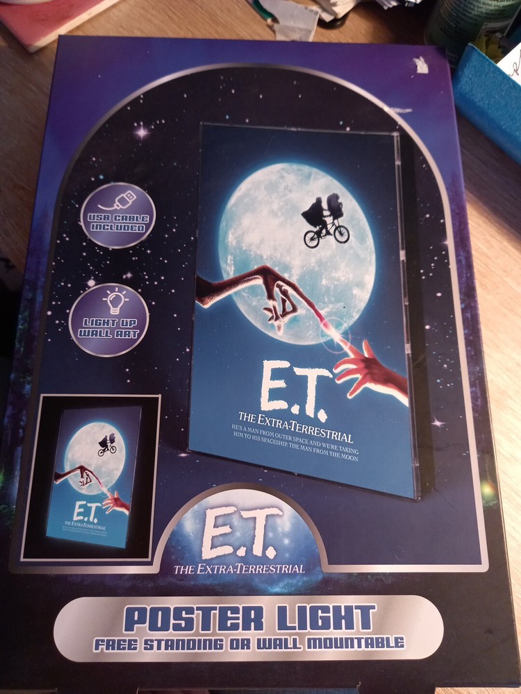 Fizz Creations Official Licensed Universal Classics E.T Poster Light *NEW SEALED