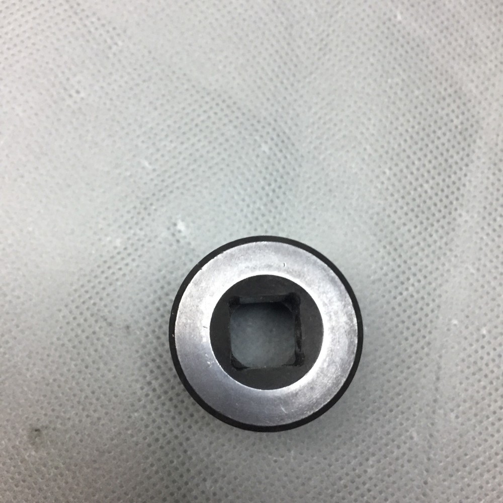 Matco Tools BP19M2 19mm 3/8 Drive 6-point Shallow Impact Socket.
