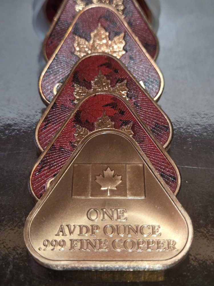 ☄️Canada Maple Leaf Tube- .999 Fine Copper ( 20 - 1oz Triangular bars.)
