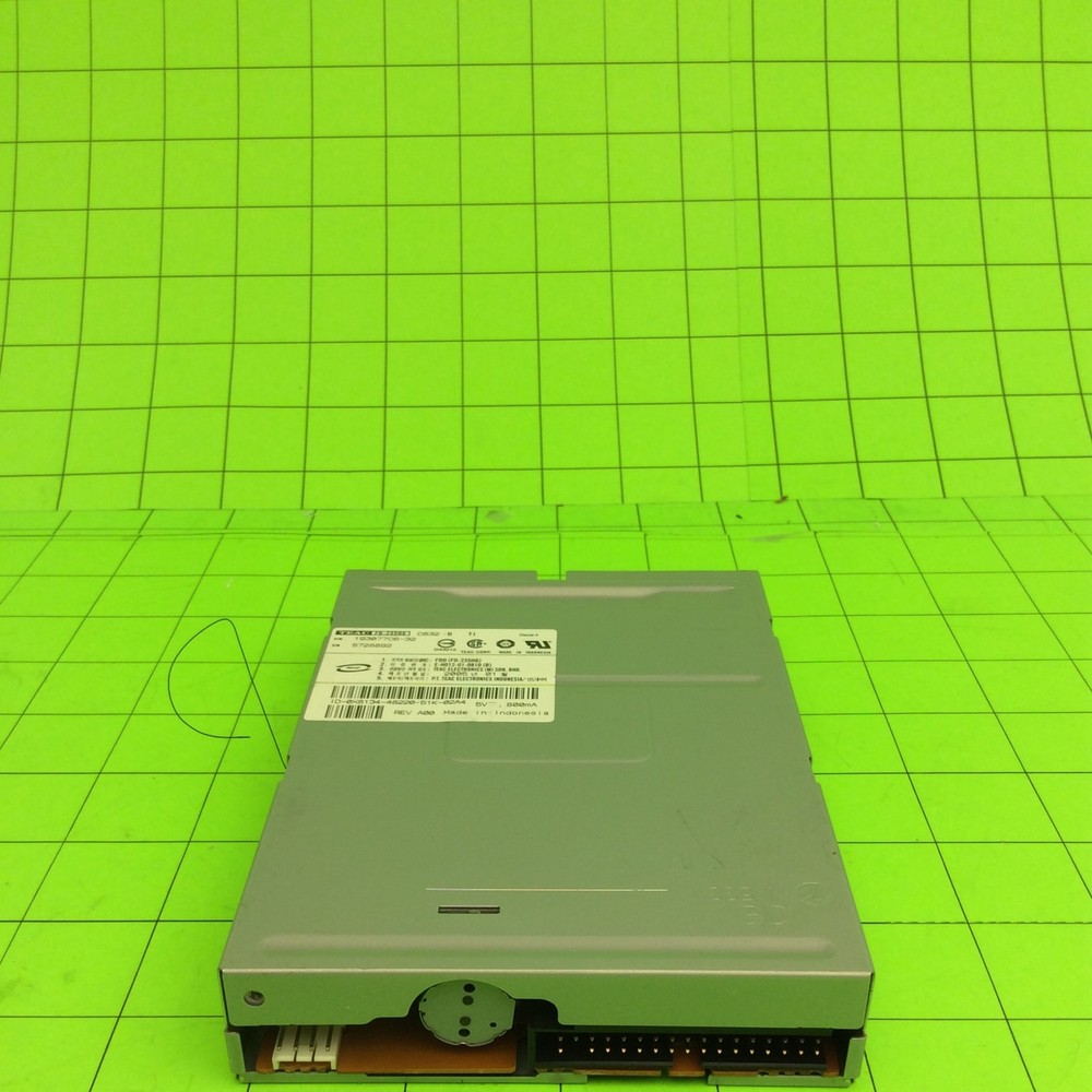 Desktop Computer Teac 193077C6-32 FD-235HG Floppy Disk Drive