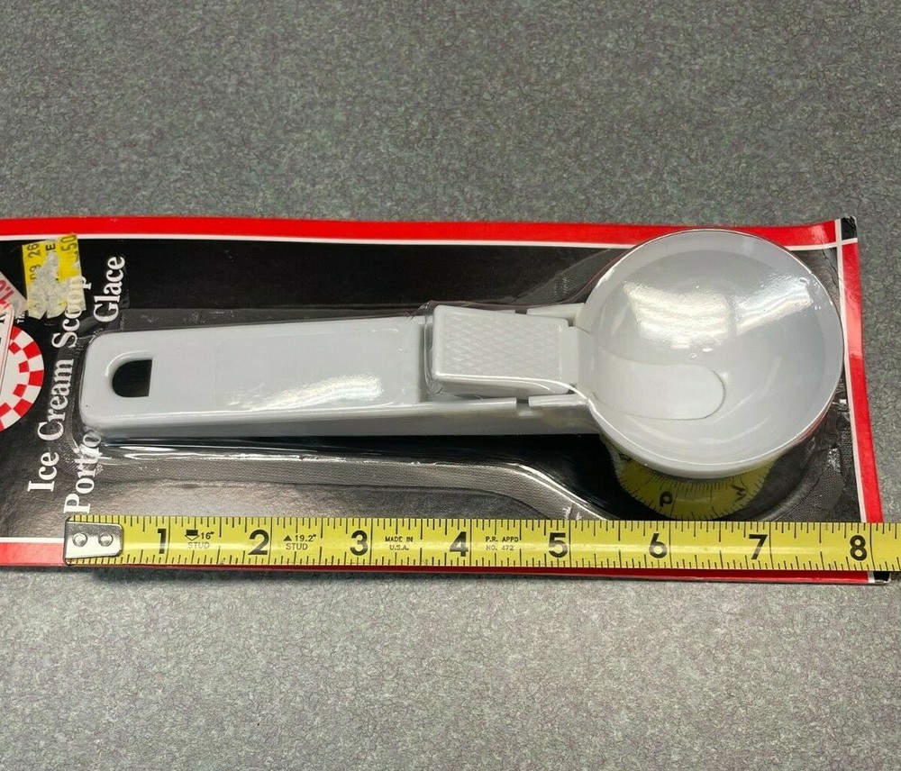 Chef's Helper Plastic 8" Ice Cream Scoop SEALED