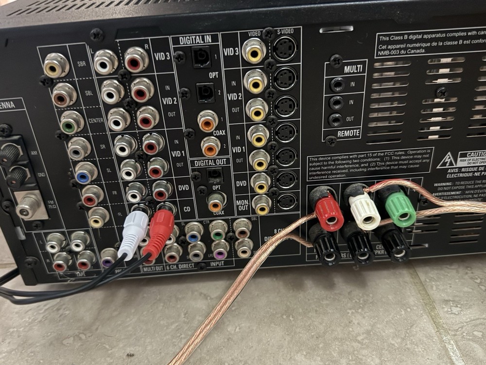 Harmon Kardon AVR 320 Receiver