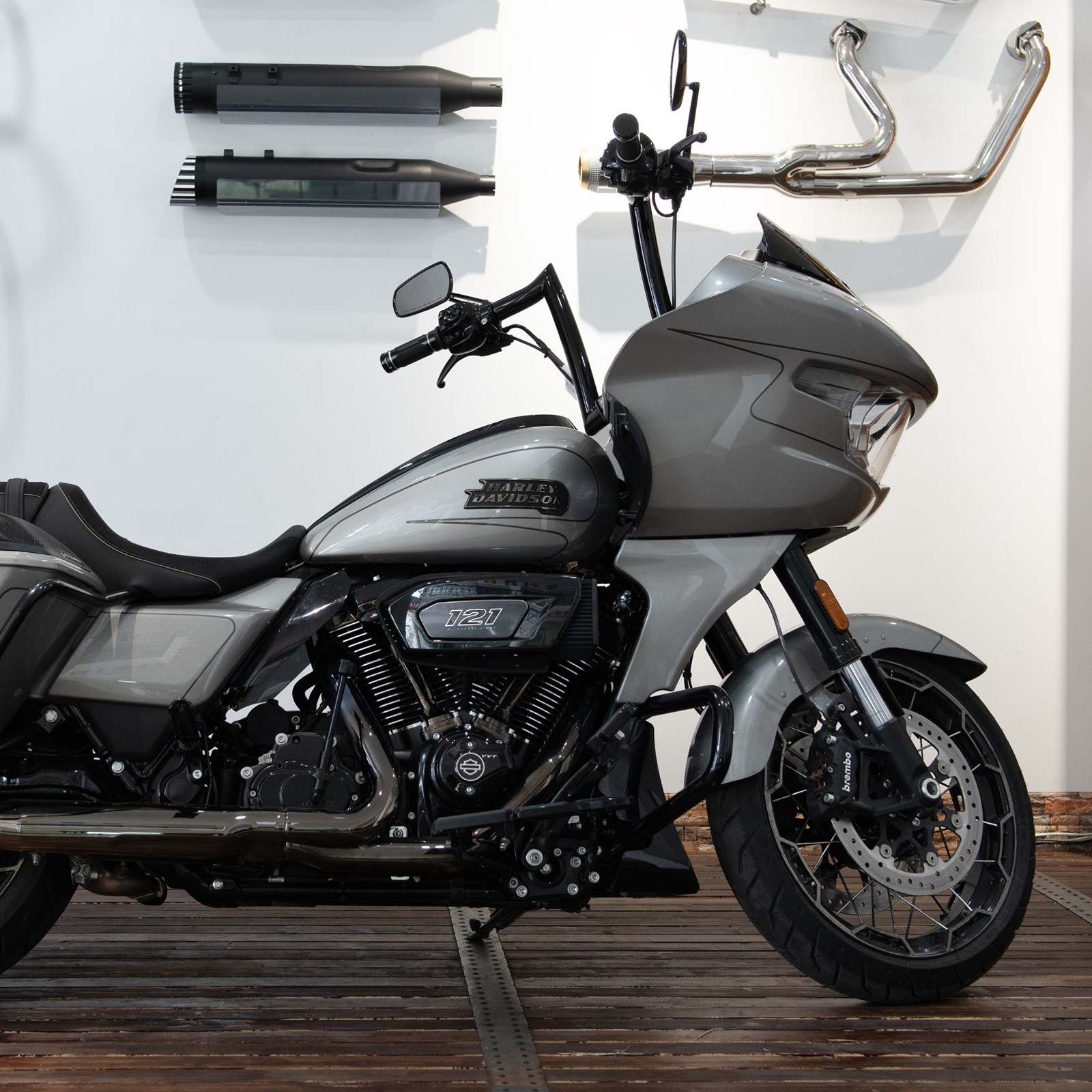 Handlebar for Harley Davids CVO Road Glide 2024+，Road Glide2025+ Black