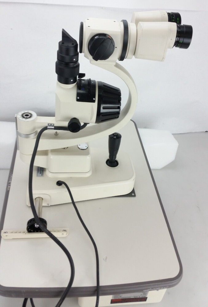 AS-IS Topcon SL-4E Slit Lamp NO RETURN