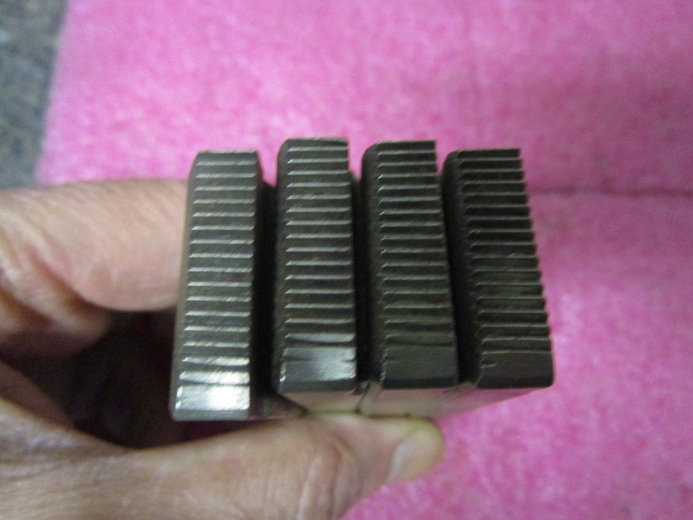 RIDGID THREADER THREADING UNIVERSAL BOLT 5/16" DIES 5/16-18 UNC
