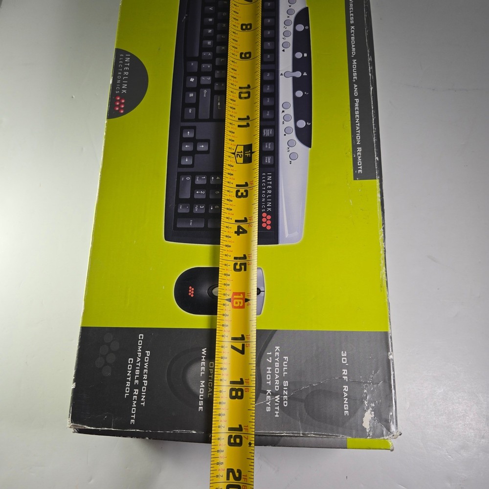 VersaPoint Communicator Wireless Keyboard Mouse and Presentation Remote Set