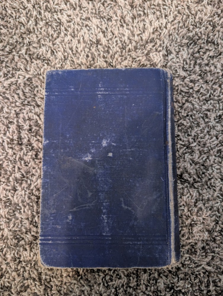 Essentials of Practicing Medicine Hardcover