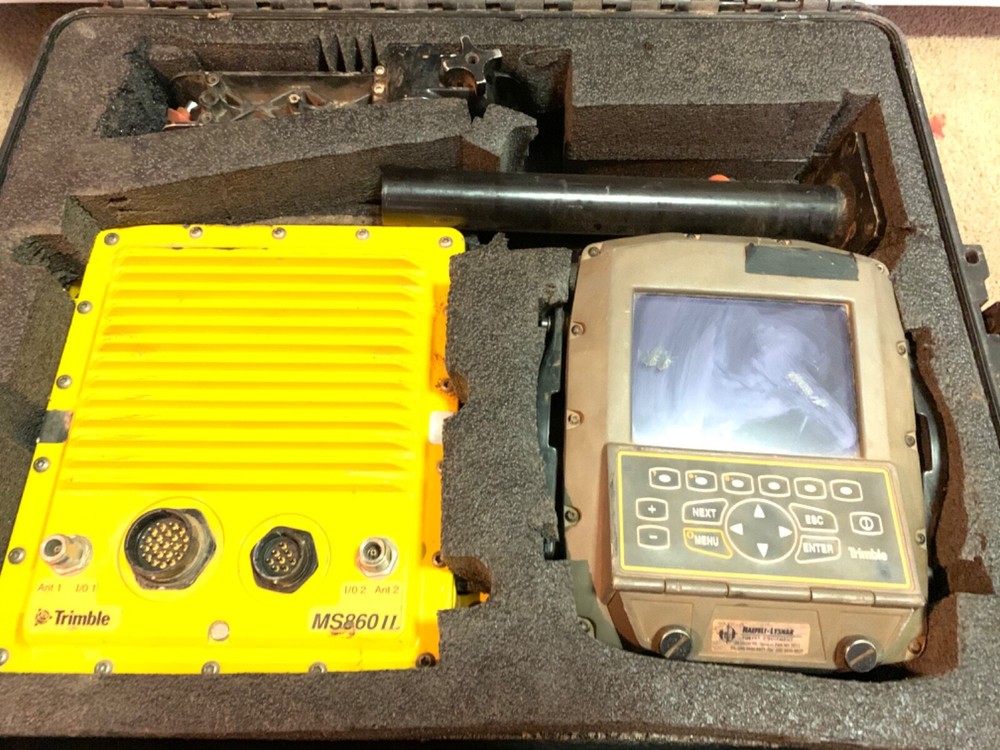 Trimble SV170 Control Box Cab-Mounted Display w/ MS860 II CONTROL BOX