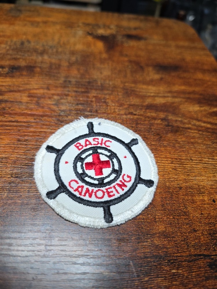 American Red Cross Basic Canoeing Patch Vintage ARC Round Embroidered Badge