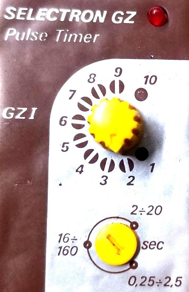 Selectron LYSS AG GZI 20 Cycling Timer 24V