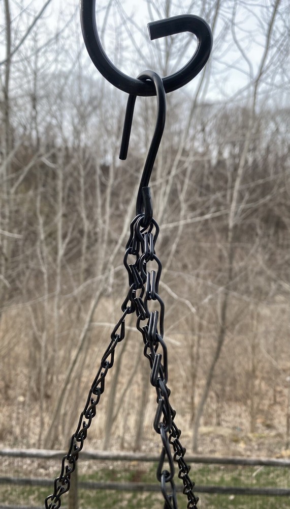 New 14" HANGING PLANTER WITH COCO LINER Black
