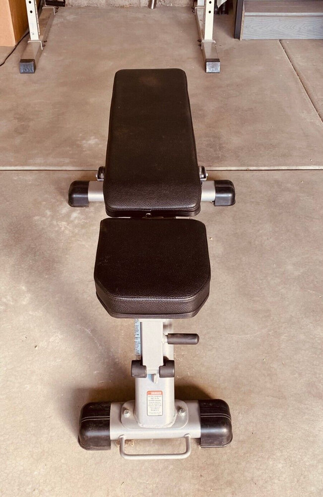 Tuff Stuff Evolution Flat / Incline Ladder Bench Made in USA