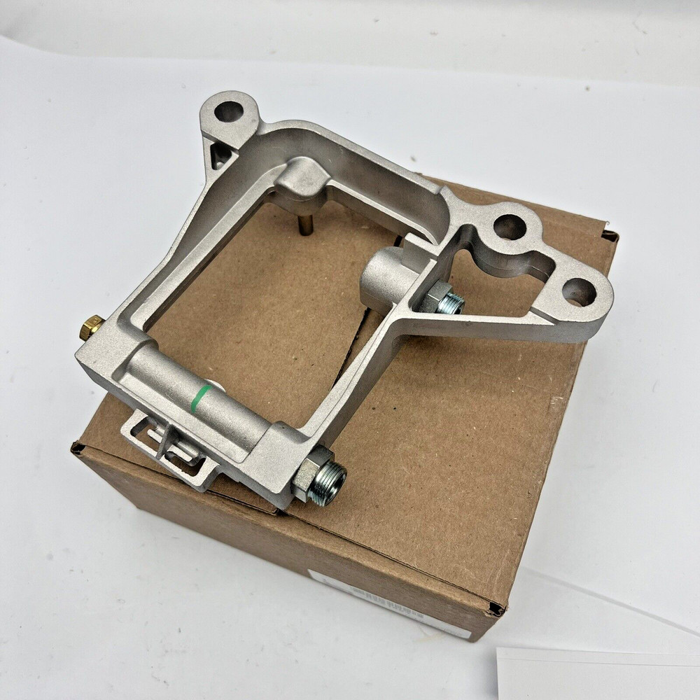 FUEL FILTER BASE ASSEMBLY RE61693