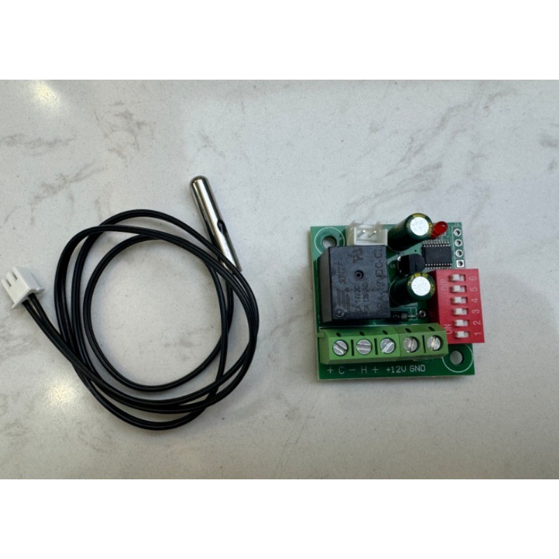 W1701 DC12V Thermostat Digital Temperature Control Switch Temp Controller 20-90℃