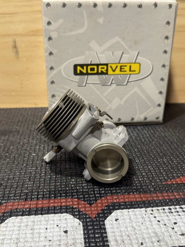 NORVEL AME 40 BIG MIG Nitro Engine