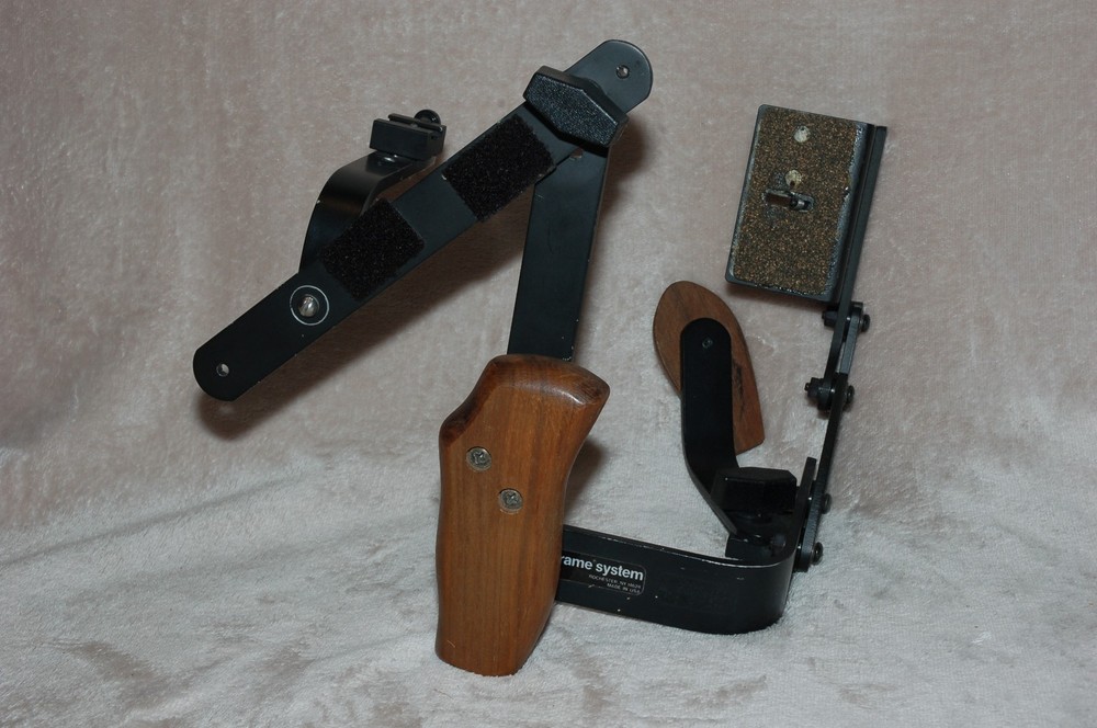 Vintage Stroboframe R4b System Flash Bracket for Handheld Camera