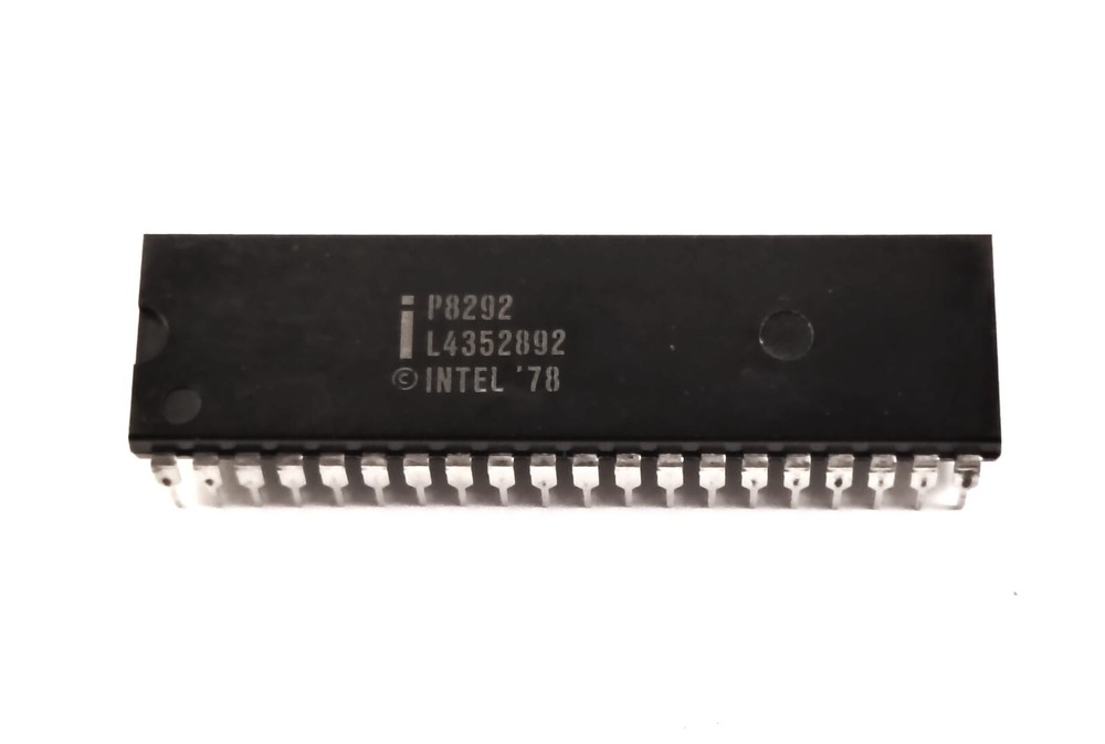 INTEL P8292