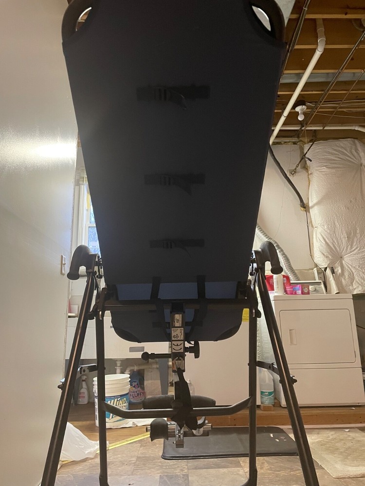 Teeter hang ups F7000 inversion table used