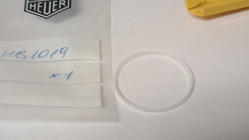 Tag Heuer crystal bezel plastic ring 26mm diameter GENUINE