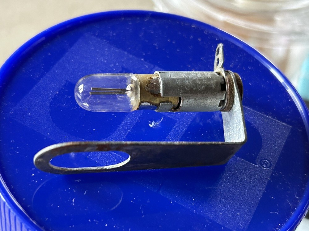 Neon Lamp and Socket 120 volt External Dropping Resistor Required