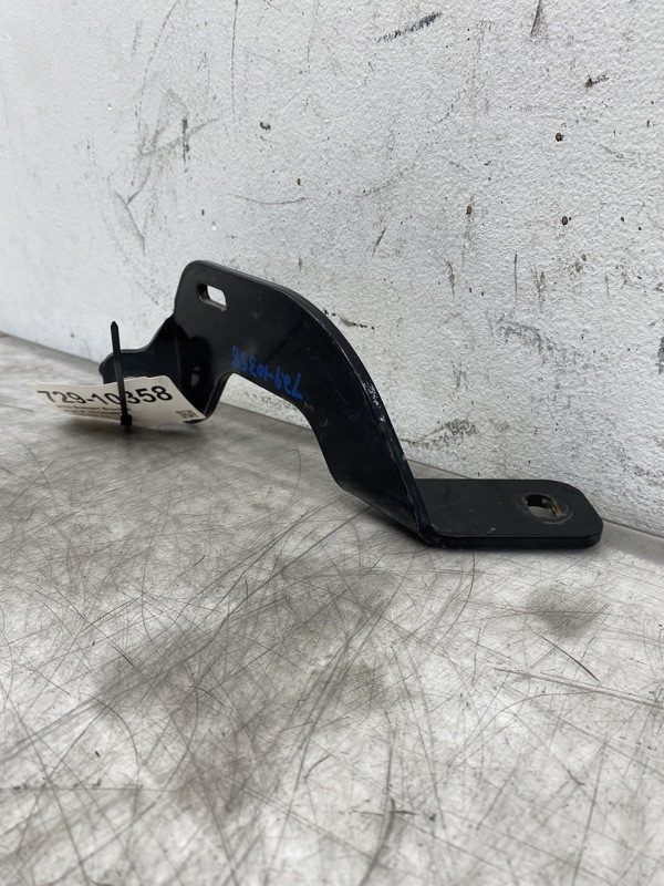 Bumper Brackets N116086R (729-10358)