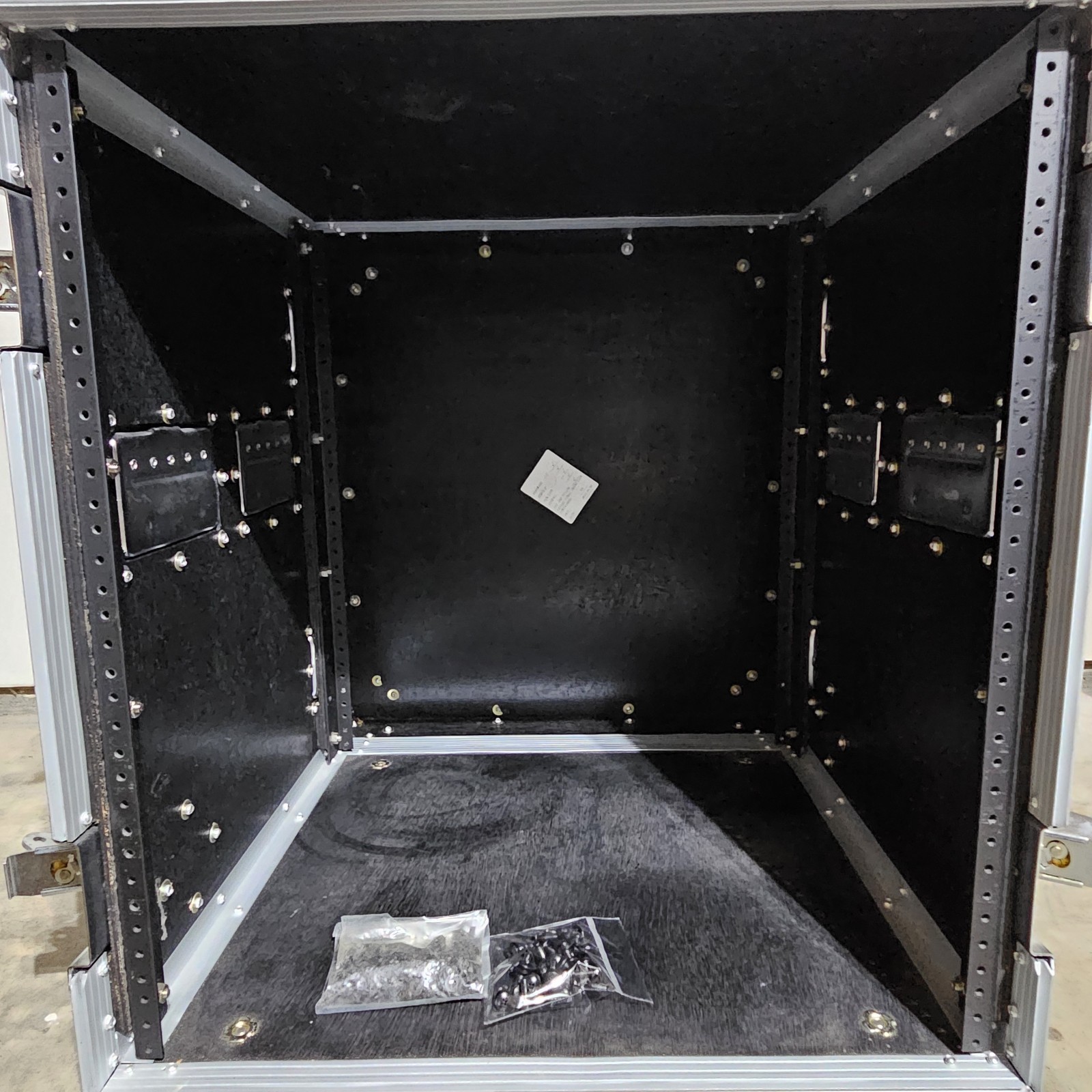 Road Runner 12RRU-AD Hard Case 12U Case Depth