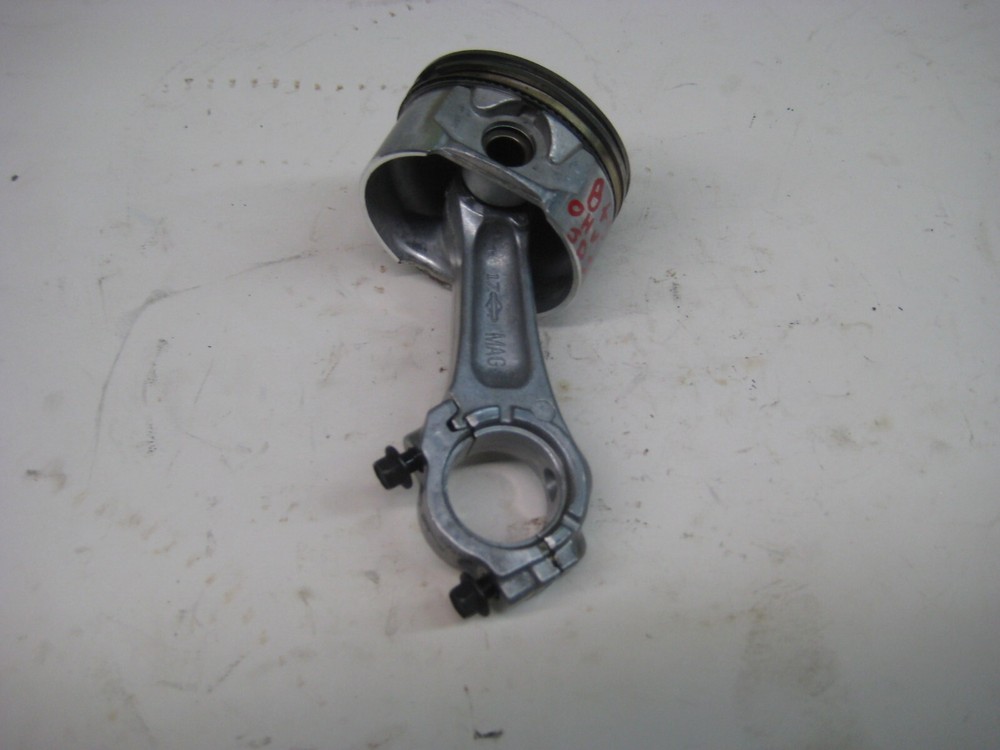 John Deere 21" Push Lawn Mower JS63 Engine Piston & Rod