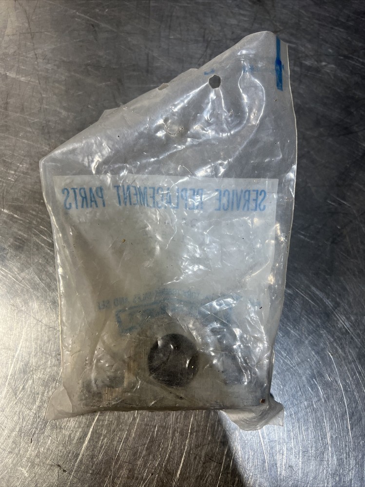 Nos Surplus Hobart Reducer 58 PN 11571