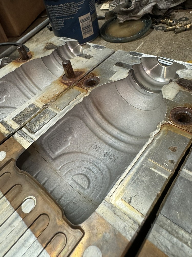 Molds Bottles