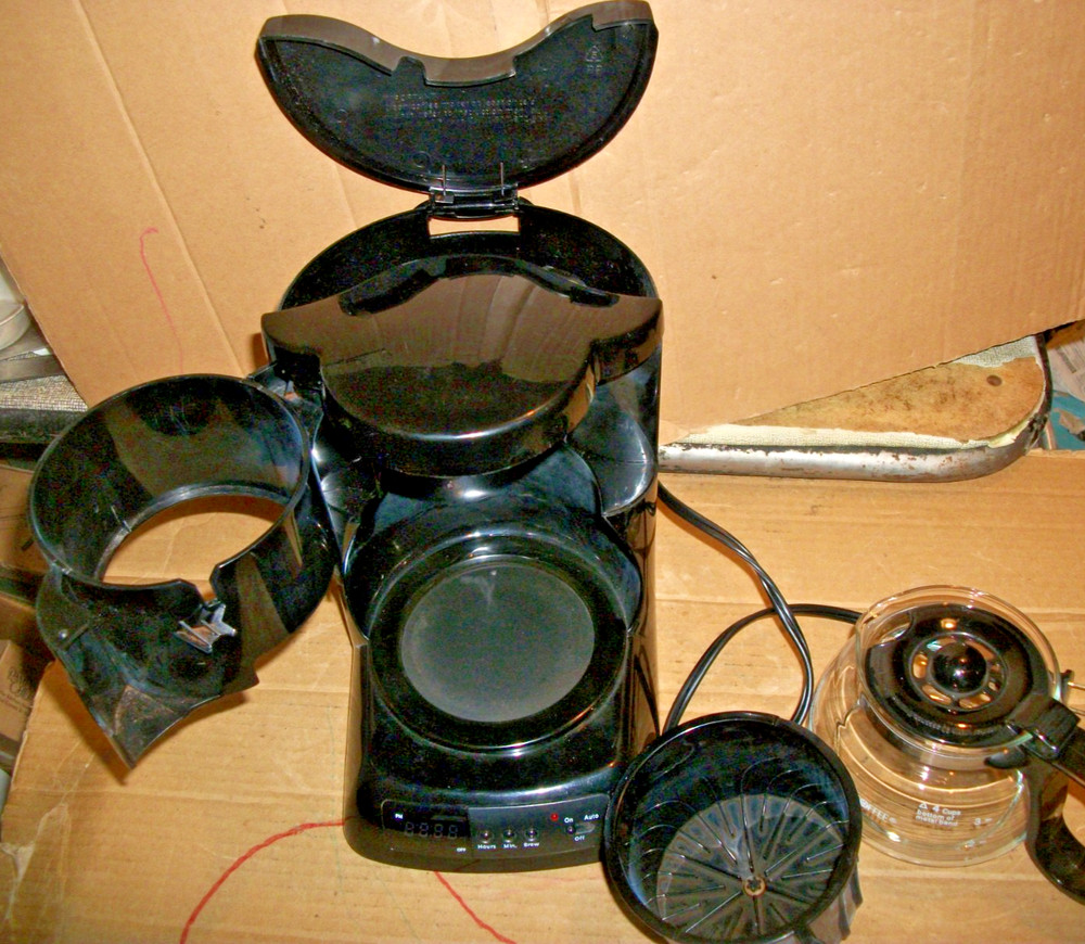 Mr Coffee/Sunbeam Programmable 4 Cup Drip Coffee Maker Brewer Model #NLX5 Black