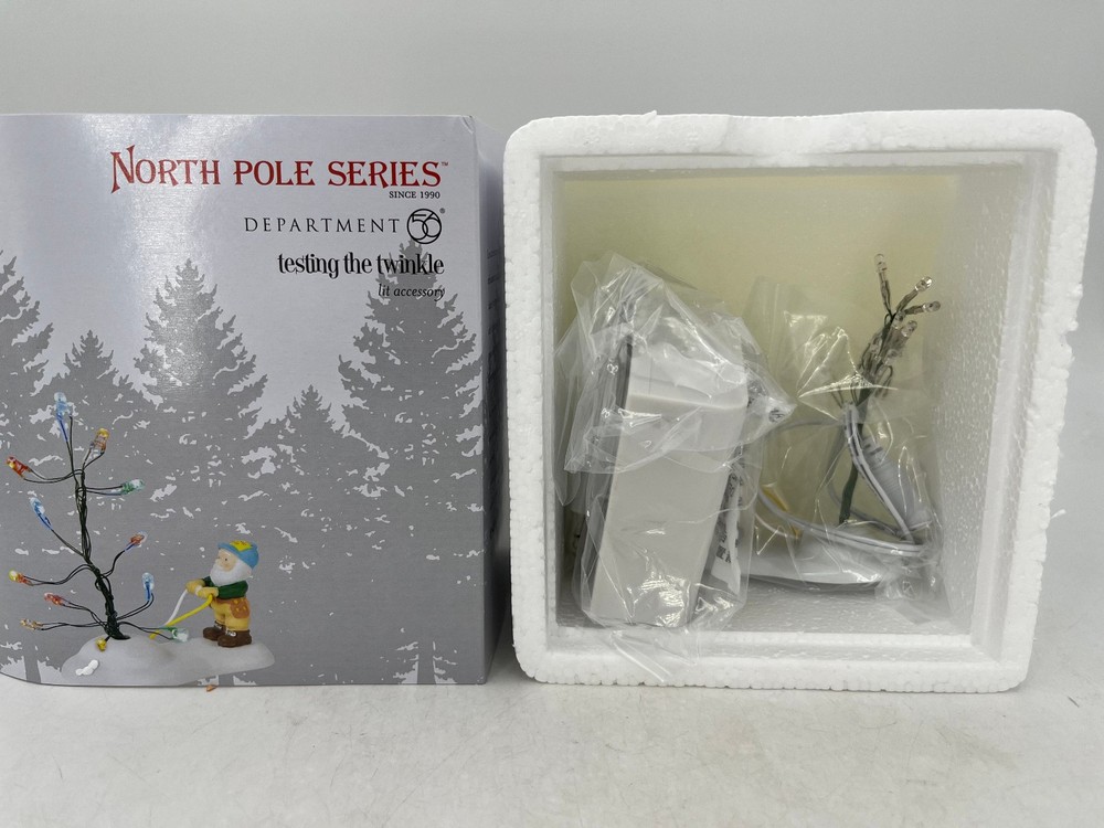 Department 56 - Testing The Twinkle - 4" - #6000622