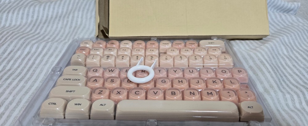 LOFREE HOT SWAPPABLE KEYCAPS