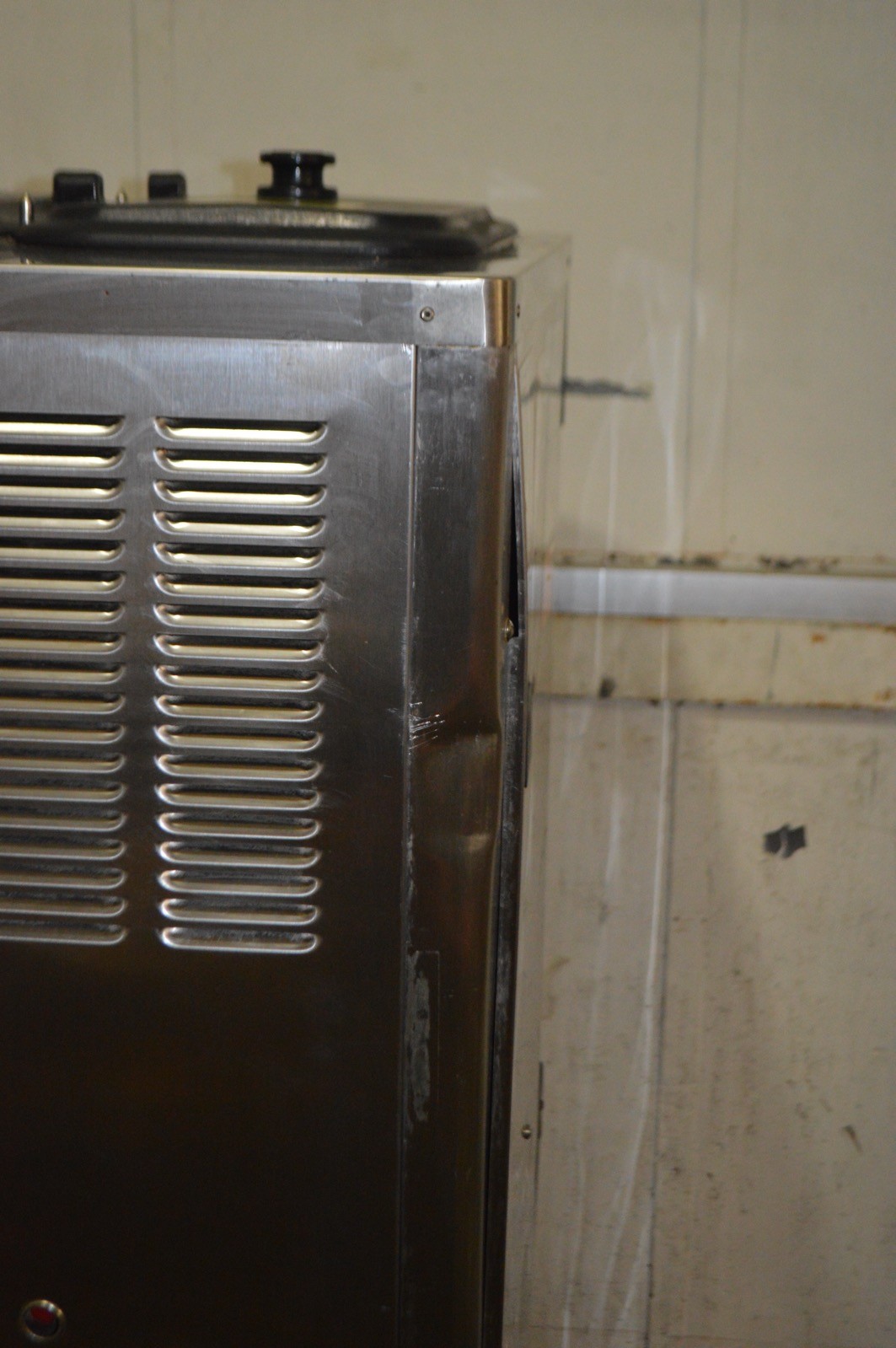 Taylor Crown C717-27 Air Cooled Soft Serve Ice Cream Machine - Single Phase